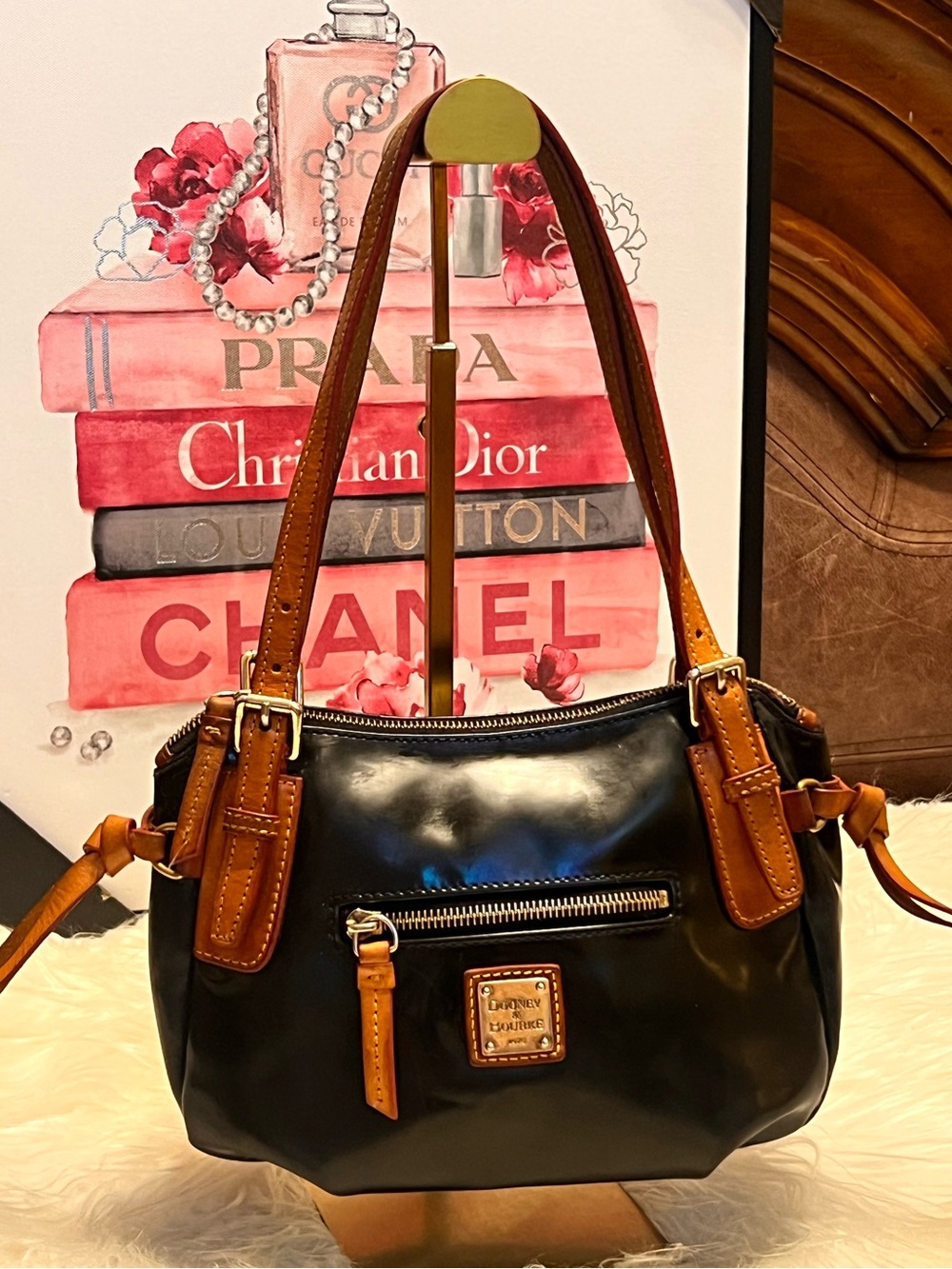 Dooney & Bourke  vintage Black Leather Shoulder Bag with Brown Trim
